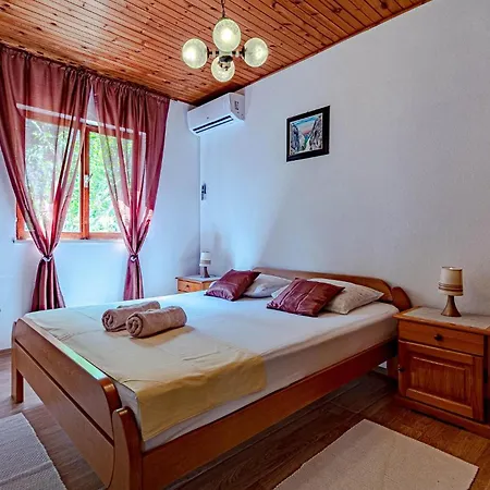 Beach Front Home In Lumbarda Σπίτι διακοπών