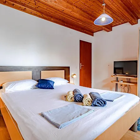 Nice Home In Lumbarda With Outdoor Swimming Pool Lumbarda