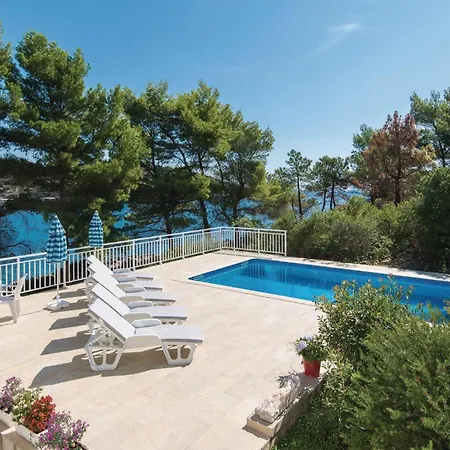 Ferienhaus Nice Home In Lumbarda With Outdoor Swimming Pool *